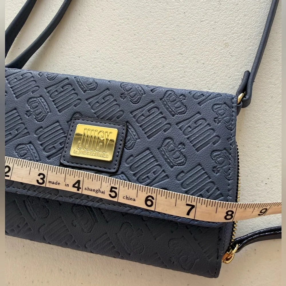 Juicy Couture Slate Blue Cross Body Wallet Purse 12 CC Slots Zips Close Embossed